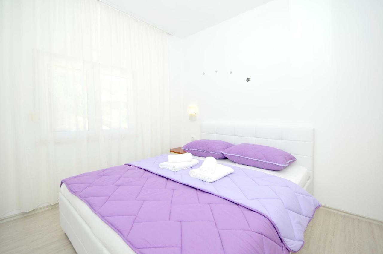 Apartment Mira Trogir Exterior photo